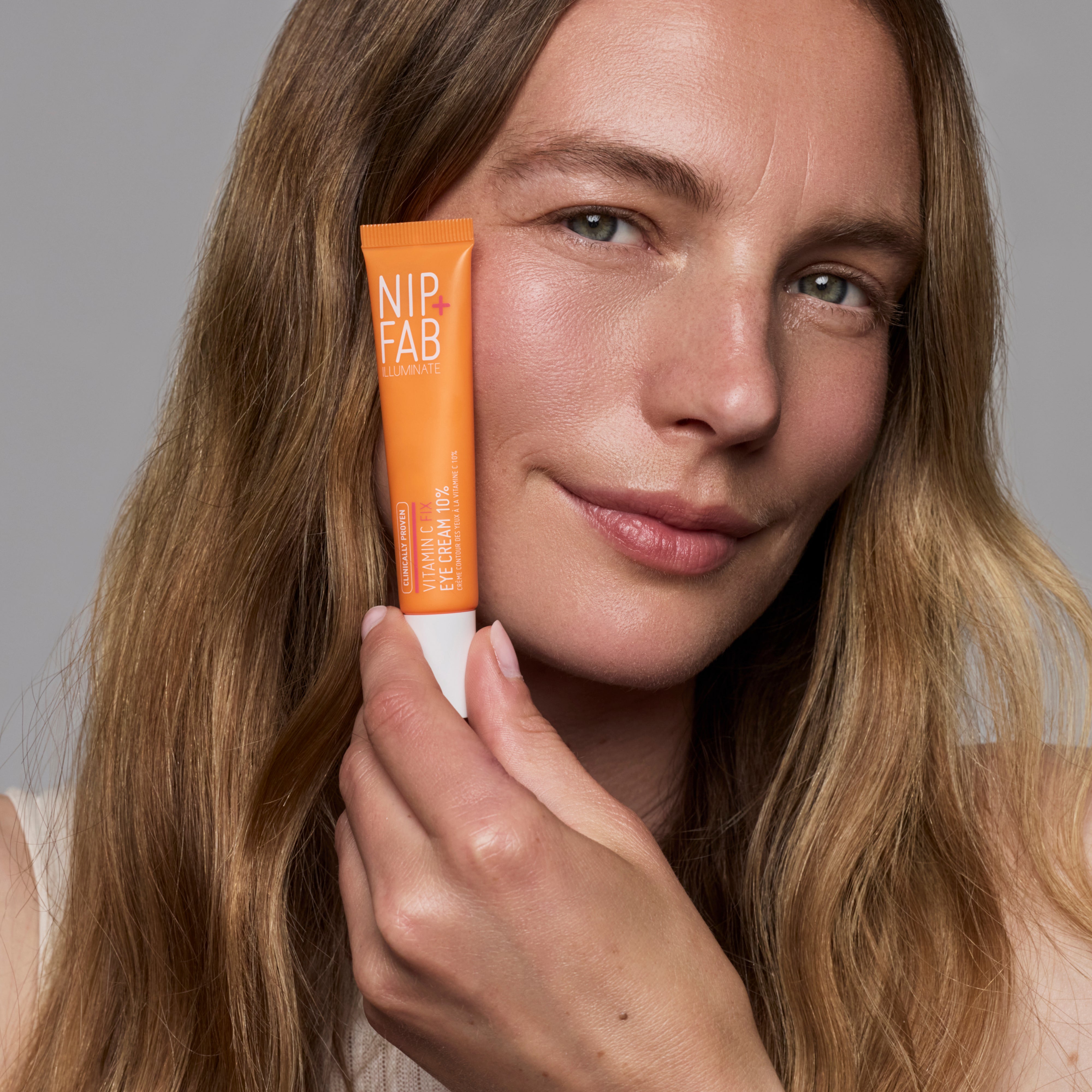 Nip+Fab Vitamin C Eye Patches – Aufhellende Hydro Gel-Pflaster Für Augenpartie | 20 Paare, Mit 3 Vitamin C-Formen